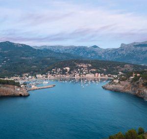 Billeje & lejebil i Port de Sóller